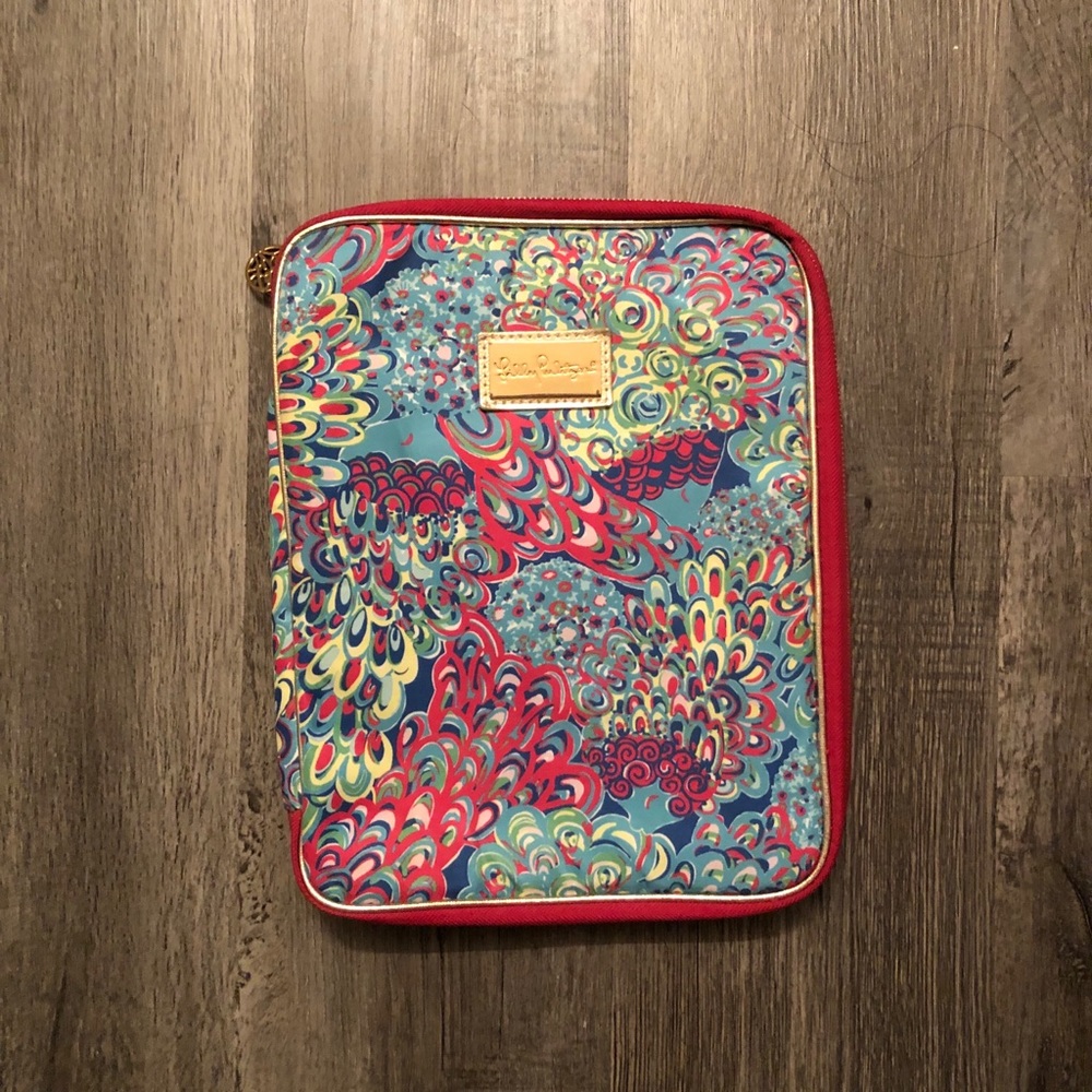 EUC Lilly Pulitzer folio